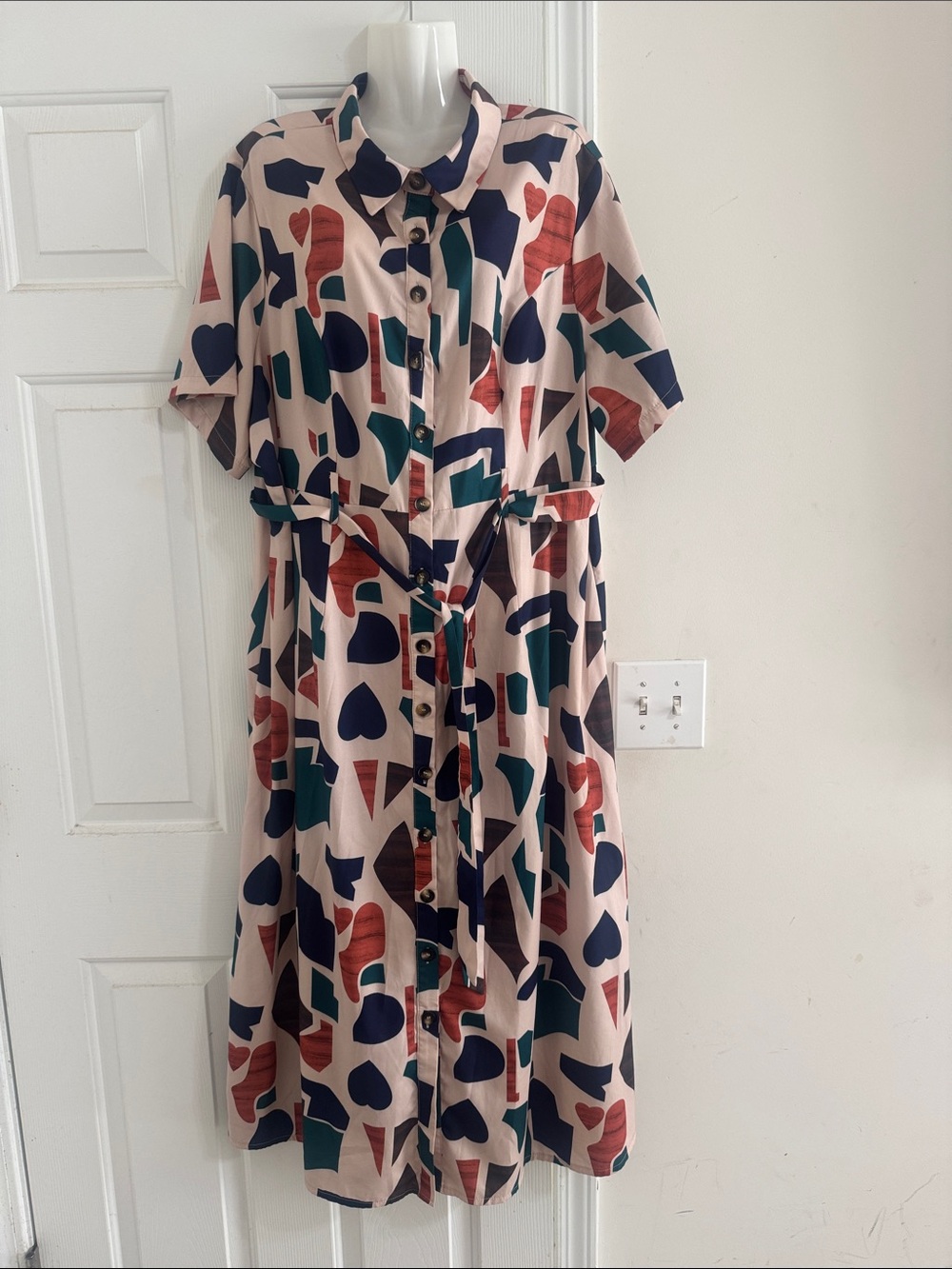 SHEIN Blush Button-Front Midi Dress with Navy, Teal & Rust Shapes